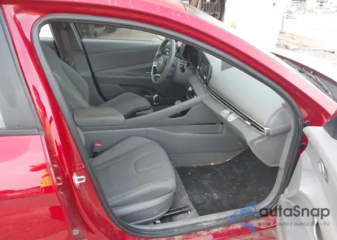 2023 Hyundai Elantra Sel z USA, uszkodzony, nr VIN KMHLM4AG5PU485352